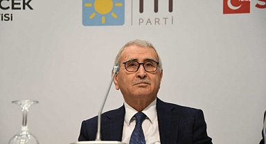 İYİ Partili Durmuş Yılmaz, İstanbul İl Başkanı Coşkun Yıldırım'ın Görevden Alınmasına Tepki Gösterdi