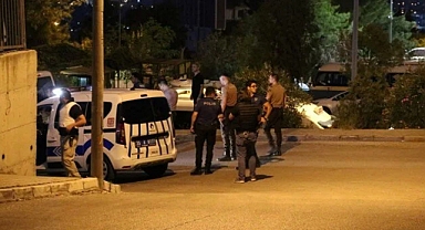 İzmir'de Bir Bekçi Maganda Kurşunu İle Yaralandı