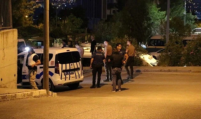 İzmir'de Bir Bekçi Maganda Kurşunu İle Yaralandı