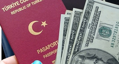 Kırmızı Bültenle Aranan Kişi Türk Vatandaşlığı Alırken Yakalandı