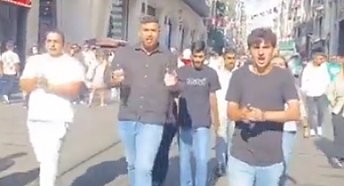 Kürtçü Terör Örgütü PKK Sempatizanları, Peşmerge Saldırılarını Protesto Etti