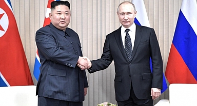 Kuzey Kore Diktatörü Kim Jong Un Rus Diktatör Putin'i Ziyaret Ediyor