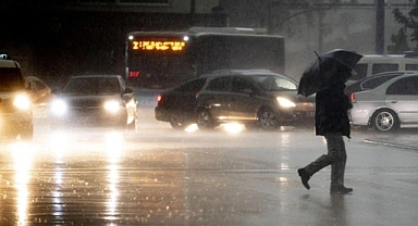 Meteoroloji'den İstanbul Dahil 21 İl İçin Sağanak Uyarısı