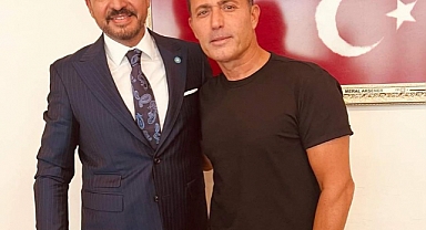Mustafa Sandal İYİ Parti'de