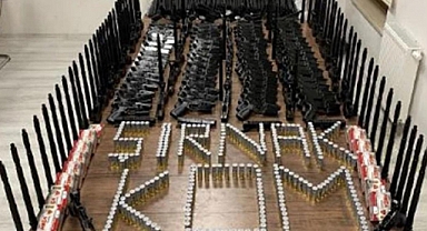 Şırnak'ta Tırın İçerisinden Cephanelik Çıktı