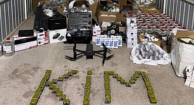 Suriye'ye Giden Tıra Operasyon: 25 Milyon Lira Değerinde Kaçak Eşya Ele Geçirildi