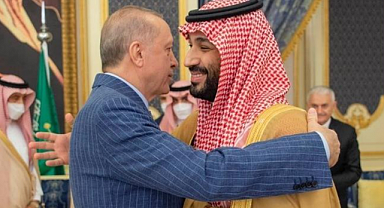 Milyar Dolarlık Anlaşmalardan Sonra Bakanlıklardan Suudilere 'Milli Gün' Kutlaması