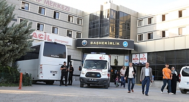 Van'da Hasta Yakınlarının Saldırısına Uğrayan Doktor Yoğun Bakıma Alındı