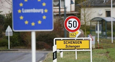 AB Schengen Bölgesi'ndeki Sınır Kontrolleri Geri Döndü