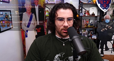 ABD'de Yaşayan Sosyalist Twitch Yayıncısı Hasan Doğan Piker, Hamas Terörünü Savunmayan Türk Milletine Ağır Hakaretlerde Bulundu