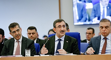 AKP'li Cumhurbaşkanı Yardımcısı Yılmaz: Kur Hareketliliği Beklemiyoruz