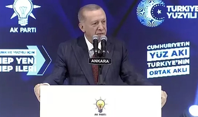 AKP Olağanüstü Büyük Kongresi'nde Konuşan AKP'li Cumhurbaşkanı Erdoğan'dan Yeni Anayasa Vurgusu