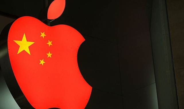 Apple, Çin'i Eleştiren John Stewart'ın Programını Yayından Kaldırdı