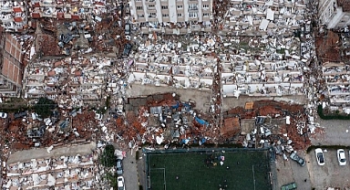 Hatay'da Depremde Yıkılan 75. Yıl Apartmanı Mimarı Tutuklandı