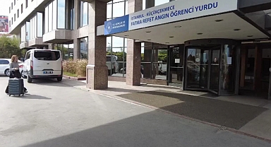 İstanbul Küçükçekmece'de 60 Öğrenci Yemekten Zehirlendi