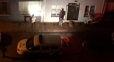 Komşusunu Tüfekle Vurmak İsterken Yoldan Geçen 3 Kadını Vurdu