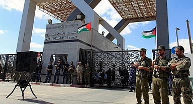 Mısır, Gazze'deki Refah Sınır Kapısını Kapattı