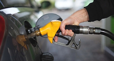 Motorine Gece Yarısı Büyük Zam Geliyor