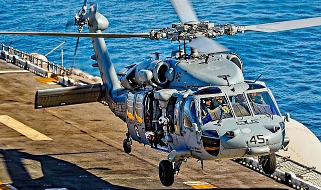 ABD Helikopteri Akdeniz'de Düştü: 5 Asker Hayatını Kaybetti