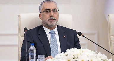 Bakan Işıkhan’dan 'Asgari Ücret' Açıklaması: En Temel İlkemiz Enflasyona Ezdirmemek