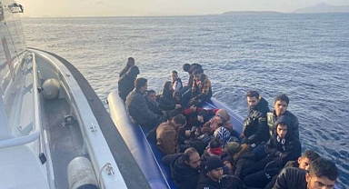 Bodrum'da Yunan Unsurları Tarafından Geri İtilen Kaçak Göçmenler'den 39'u Yakalandı