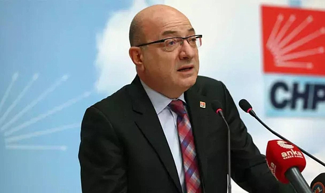 CHP'de İlhan Cihaner Adaylıktan Çekildi