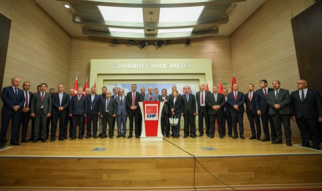 CHP Kurultayı: 55 İl Başkanı Kılıçdaroğlu'na Destek Açıkladı