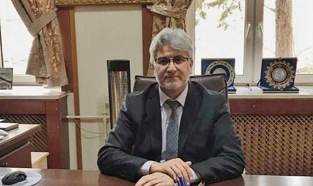 Çocuk İstismarını Savunan Lise Müdürü Görevine Devam Ediyor