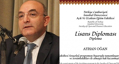 Cumhurbaşkanı Danışmanı Ayhan Oğan Açıköğretim Sosyoloji Diploması Paylaşıp 'Kamu Hukukçusuyum' Dedi