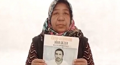 Depremzede Anne Gözyaşları İçinde Feryat Etti: Oğlumun Ölüsünü veya Dirisini İstiyorum