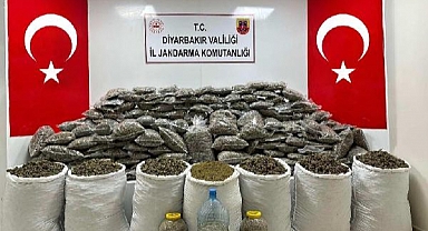 Diyarbakır'da PKK'ya Ait Sığınakta El Yapımı Patlayıcı ve 204 Kilo Esrar Ele Geçirildi