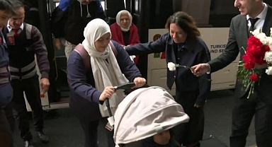 Gazze'den Tahliye Edilen Türk Vatandaşları İstanbul'a Getirildi