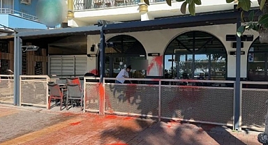 Hamas Sempatizanları Alanya'da Starbucks ve McDonald's Şubelerine Kırmızı Boyayla Saldırdı