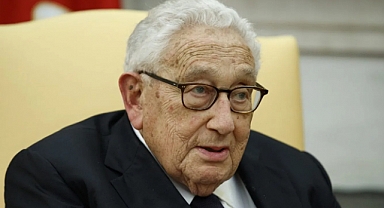 Henry Kissinger 100 Yaşında Hayatını Kaybetti