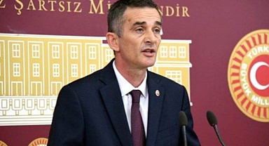 İYİ Parti'den İhracı İstenen Ümit Dikbayır, Kendisi Hakkında Suç Duyurusunda Bulundu: Dokunulmazlığının Kaldırılmasını Talep Etti