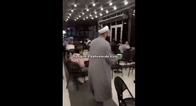 İzmir'de Starbucks Şubesine Giden Tebliğciler: İçtiğiniz Kahvelerde Kan Var
