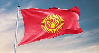 Kırgızistan Bayrağını Değiştirmeye Hazırlanıyor