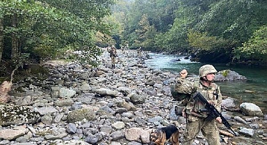 MSB: Yunanistan Sınırında 2'si FETÖ Mensubu 6 Kişi Yakalandı
