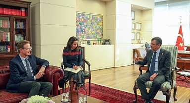 Özgür Özel, AB Türkiye Delegasyonu Başkanı ile Bir Araya Geldi