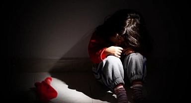 Şanlıurfa'da Aşiret Lideri 12 Yaşındaki Kız Çocuğunu 2 Yıl Boyunca İstismar Etti, Bakanlık Açıklama Yaptı