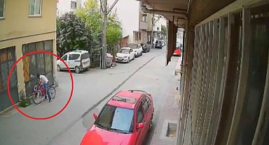 Sokaktaki Çocuğun Yüzüne Biber Gazı Sıkan Şüpheli 6 Ayrı Suçtan Tutuklandı