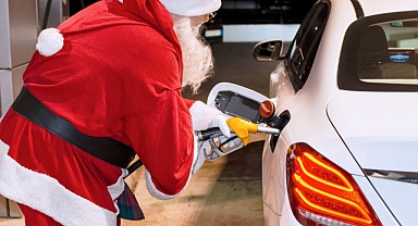 Yeni Yıl Heyecanı Başladı: Benzine Yapılacak ÖTV Zammı 9 TL'yi Bulabilir