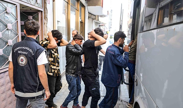 20 İlde Kaçak Göçmen Operasyonu: 1510 Kaçak Göçmen ve 74 Organizatör Yakalandı