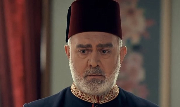Abdülhamit'in 'Tahsin Paşası' Bahadır Yenişehirlioğlu'nun Bakanlık Jeti ile Yolculuğu Tepkilere Sebep Oldu