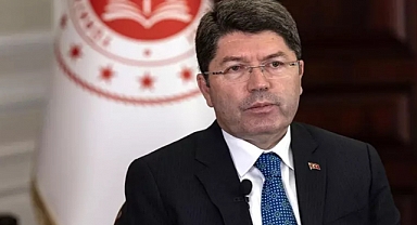 Adalet Bakanı Yılmaz Tunç Yunus Emre Özer İle İlgili Soruyu 'Gündemimiz Filistin' Diyerek Geçiştirdi
