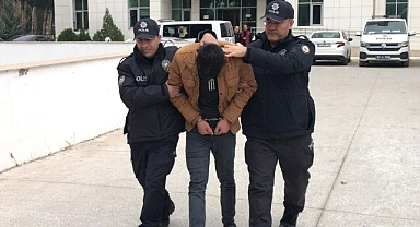 Adana'da Bomba Paniği: Hazırladığı El Yapımı Patlayıcıyı Polise Teslim Etti