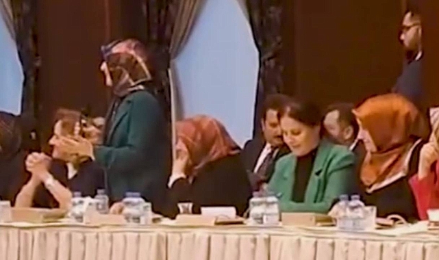 AKP Kadın Kolları Başkanı'ndan Erdoğan’a: Rabbim Çocuklarımın Ömründen Alsın, Size Versin