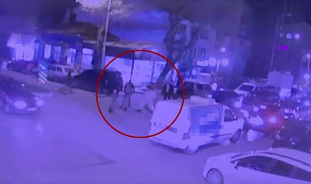 Astsubay Trafikte Tartıştığı Genci Tabancayla Bacağından Yaraladı