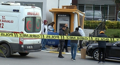 ATM'de İşlem Yapan Bir Adam Başından Vurularak Öldürüldü