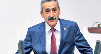 CHP'li Mustafa Adıgüzel Kürtçü Terör Örgütü Elebaşı Bebek Katili Öcalan'a 'Sayın' Dedi